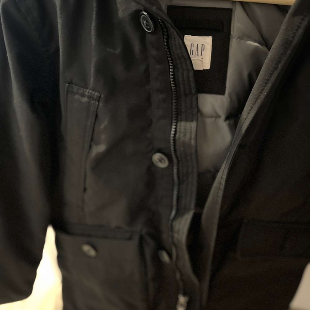GAP Black Puffer Jacket